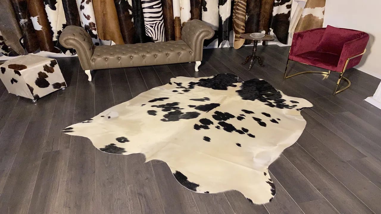 Fiesta Leather Art Hakiki Deri Dana Postu Siyah - Beyaz 180 x 215 - 1