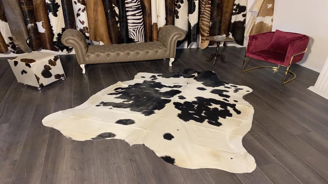 Fiesta Leather Art Hakiki Deri Dana Postu Siyah - Beyaz 200 x 225 - 1